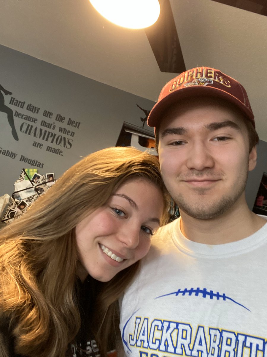 abbystrand2's tweet photo. was definitely a spring a break to remember.. at least we got an egg hunt in:) #oshvirtualspirit https://t.co/S9xkauCNN9