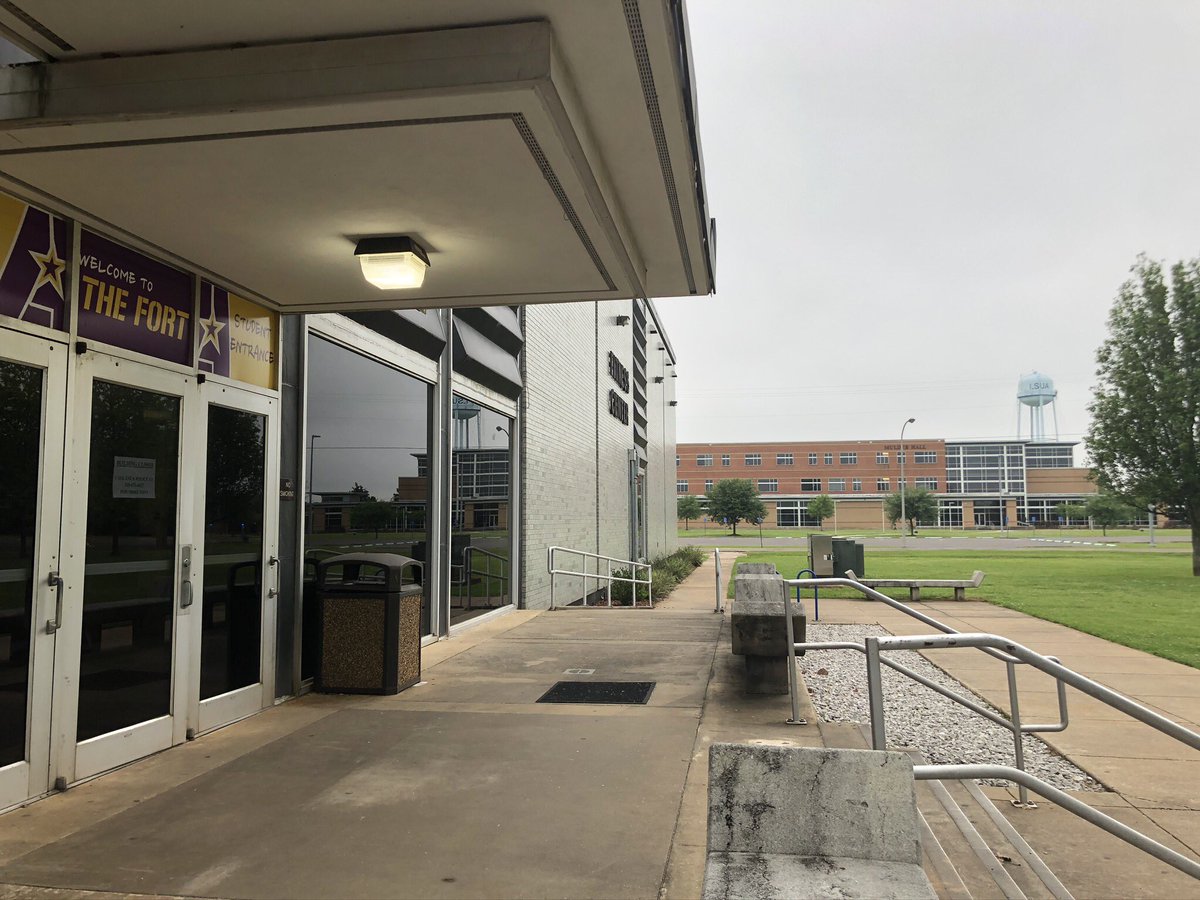 larrycordaro's tweet photo. Missing this place @LSUAhoops.. had to pay a visit.. get as close as possible! #lsua #thefort #hustlewhileyouwait https://t.co/pceAnl7xjT