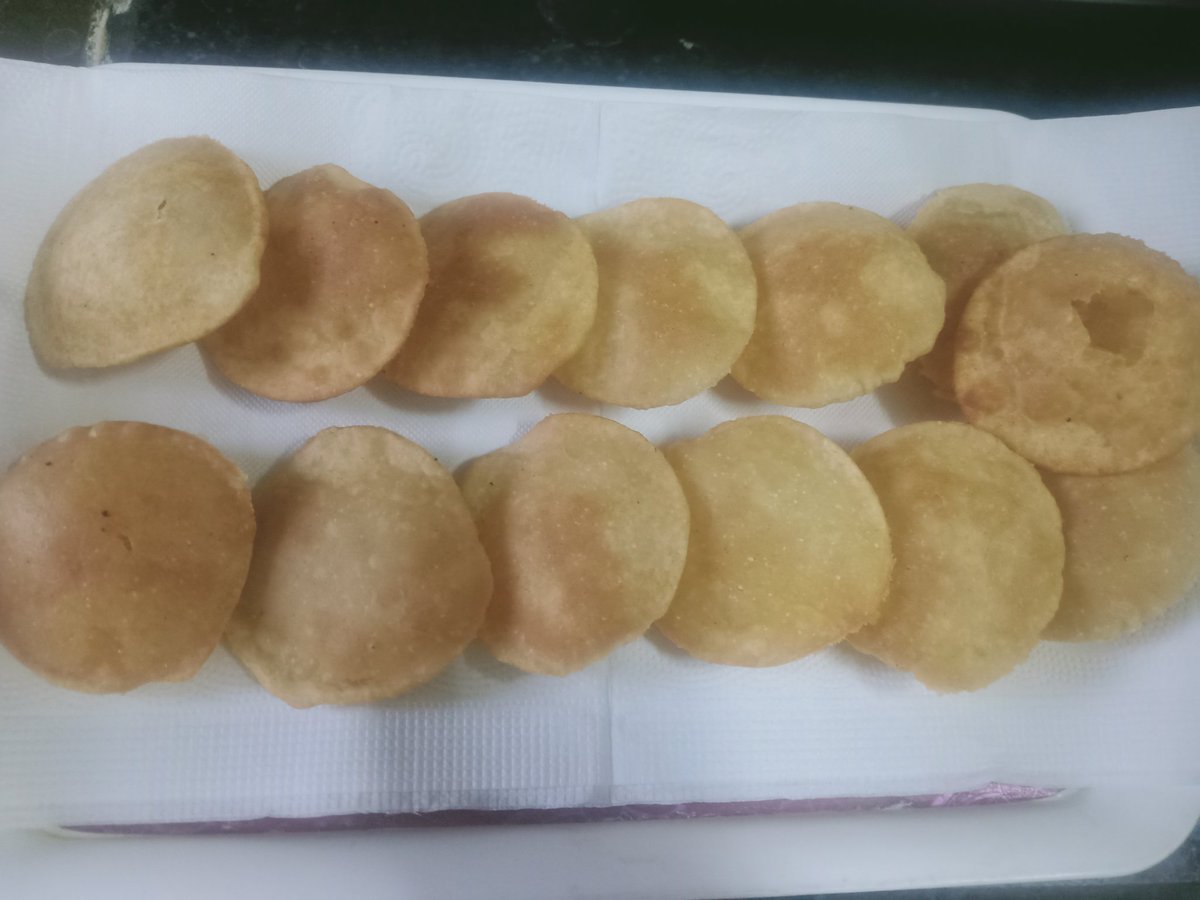 prreeti1's tweet image. My today&apos;s lockdown experiment at Home
#lockdownexperiment
#golgappe 
#dishattemptathome