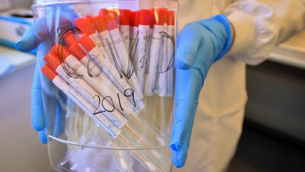 BelTel's tweet image. Live updates: Six more hospital deaths in Northern Ireland with 76 new cases of Covid-19

#coronavirus | #COVID19 

belfasttelegraph.co.uk/news/health/co…