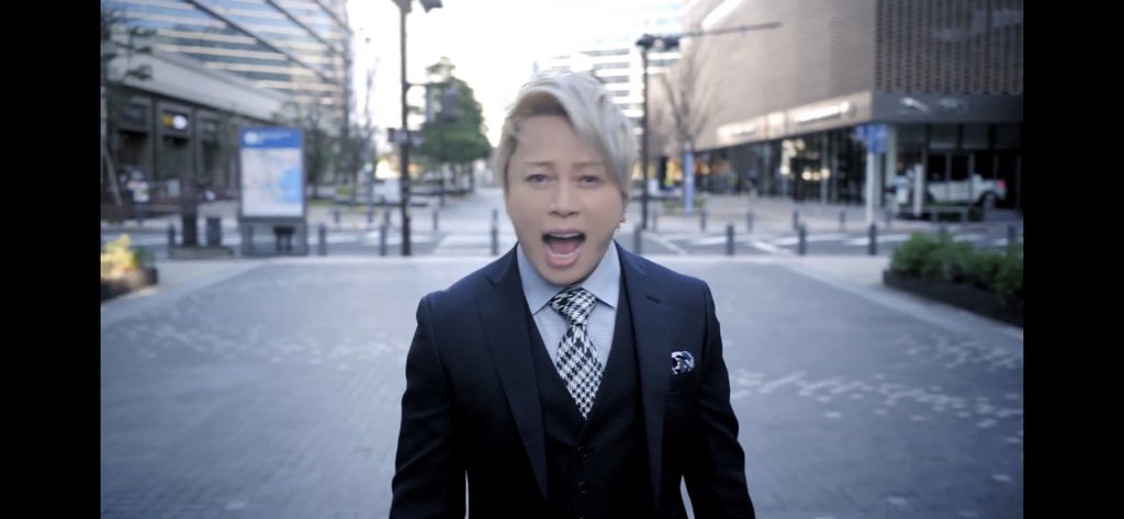 空気を変えるぞ