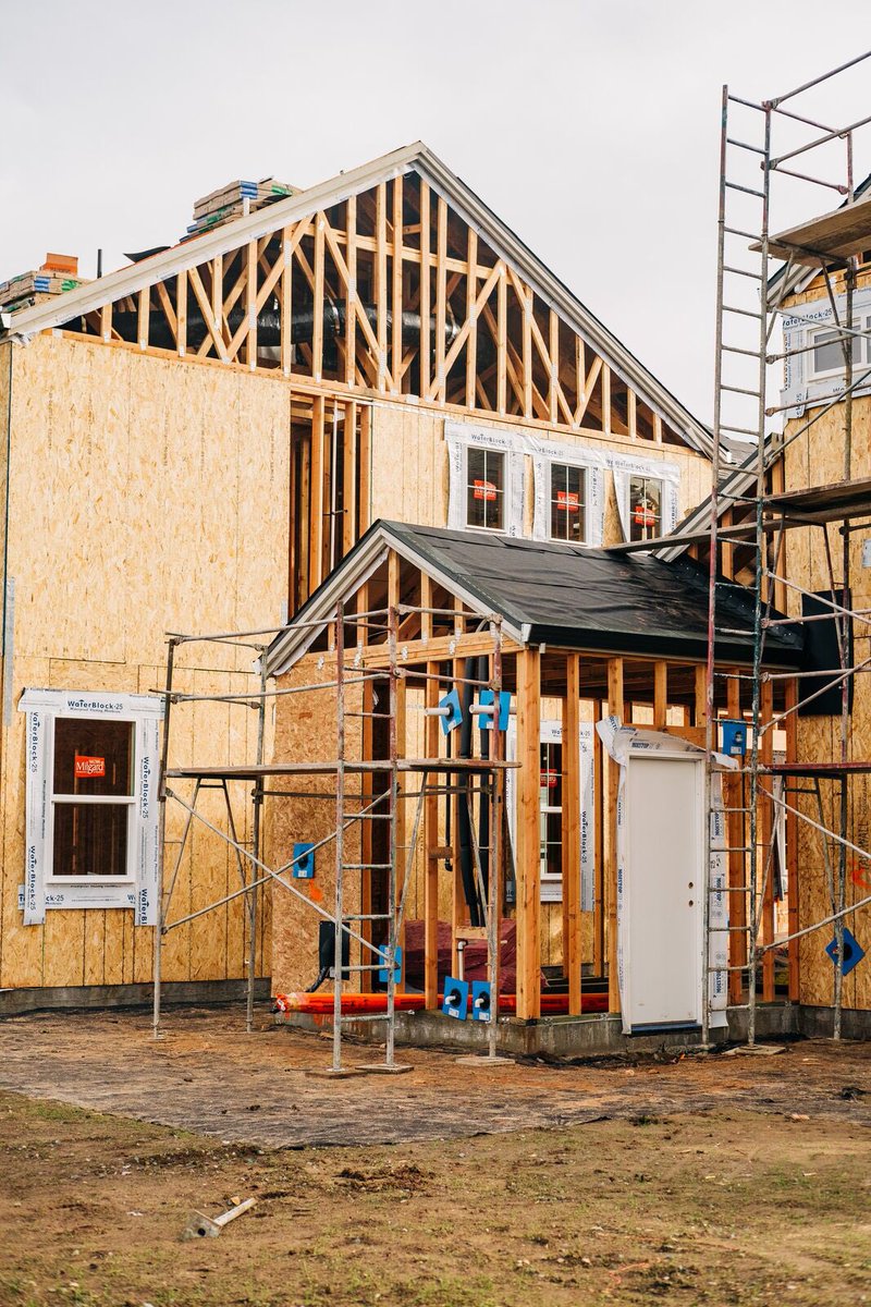 ReynenandBardis's tweet photo. New homes popping up like wildflowers! #WildflowerAtDryCreek🏡
.
Remember to shop local and support your community whenever possible. #ShopSmall #SupportLocal
.
Anne Fraire 916.416.3859
https://t.co/v2AfRFuDOs
#ReynenAndBardis #RAndBLiving https://t.co/UOruycuOO5
