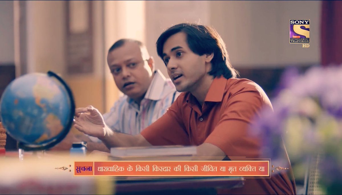 Sameer has always been creative. Whether it was making up excuses or witty remarks or pranks. From early on cvs had hinted at the hidden creative soul within the jugaadu man.  #YehUnDinonKiBaatHai