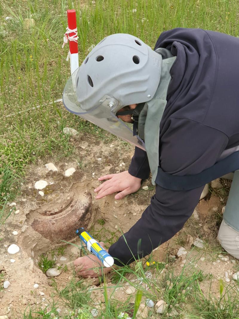 Disarmco's tweet photo. Disarmco Dragon Lance in operation great results against M15 Anti-Tank mines at Christ's Baptism site "Qasr al Yahud" during trials with HBA System Integrators and HALO Trust. Disarmco thanks  @TheHALOTrust @HBAsysteminegrators for there work. https://t.co/ogO6Kn19Xa