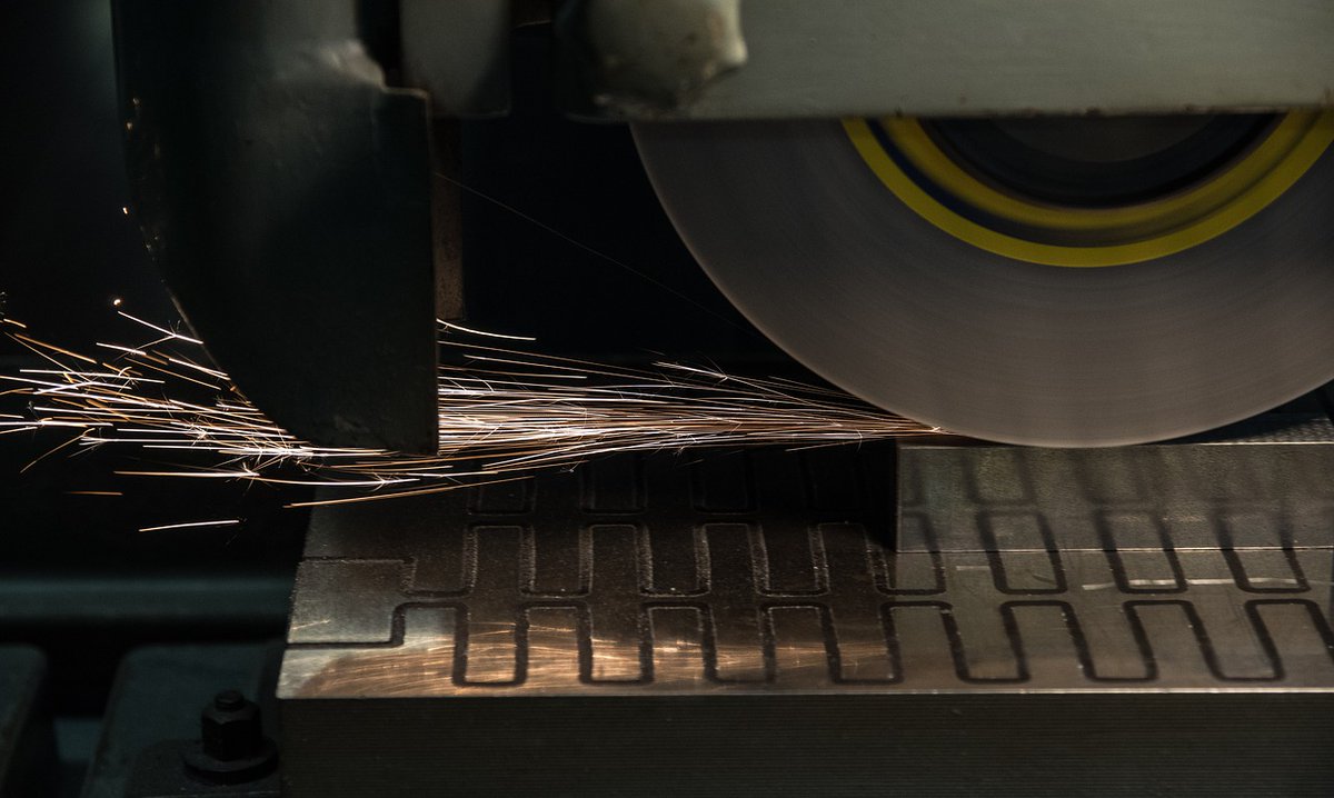 AMTMachine's tweet photo. We bring you #TransferMachines from the best #metalworking tools #manufacturers in the industry: Hydromat, ICON Industries, &amp; ETXE-TAR. AMT Machine Tools will help you streamline your production.

https://t.co/RhEVRUrf0d https://t.co/NlWiapJ28m