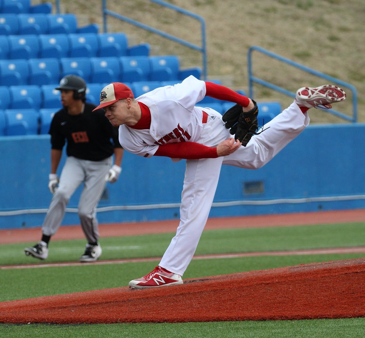 DruryBaseball's tweet photo. Although it was cut short, 2020 will go down as a year we led the nation in Stolen Bases (69) https://t.co/loUmzll0mu. 2nd in triples with 13, @b_hinz25 4th in Saves, one from being the leader. And @mason_meeks17 6th in KK/BB Ratio (23/2). https://t.co/yIOq0lE98I