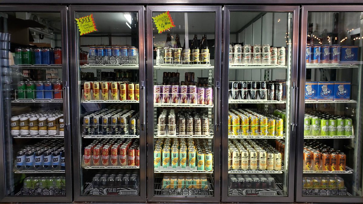 RailwayCity's tweet photo. Theres nothing quite like a freshly stocked fridge😍
Remember that if you would like to order for delivery OR curbside pickup, they can both be done via our website! We are still doing free local delivery for any orders over $40.
Thank you SO much for your continued support🍻 https://t.co/zyMqB9kwXw
