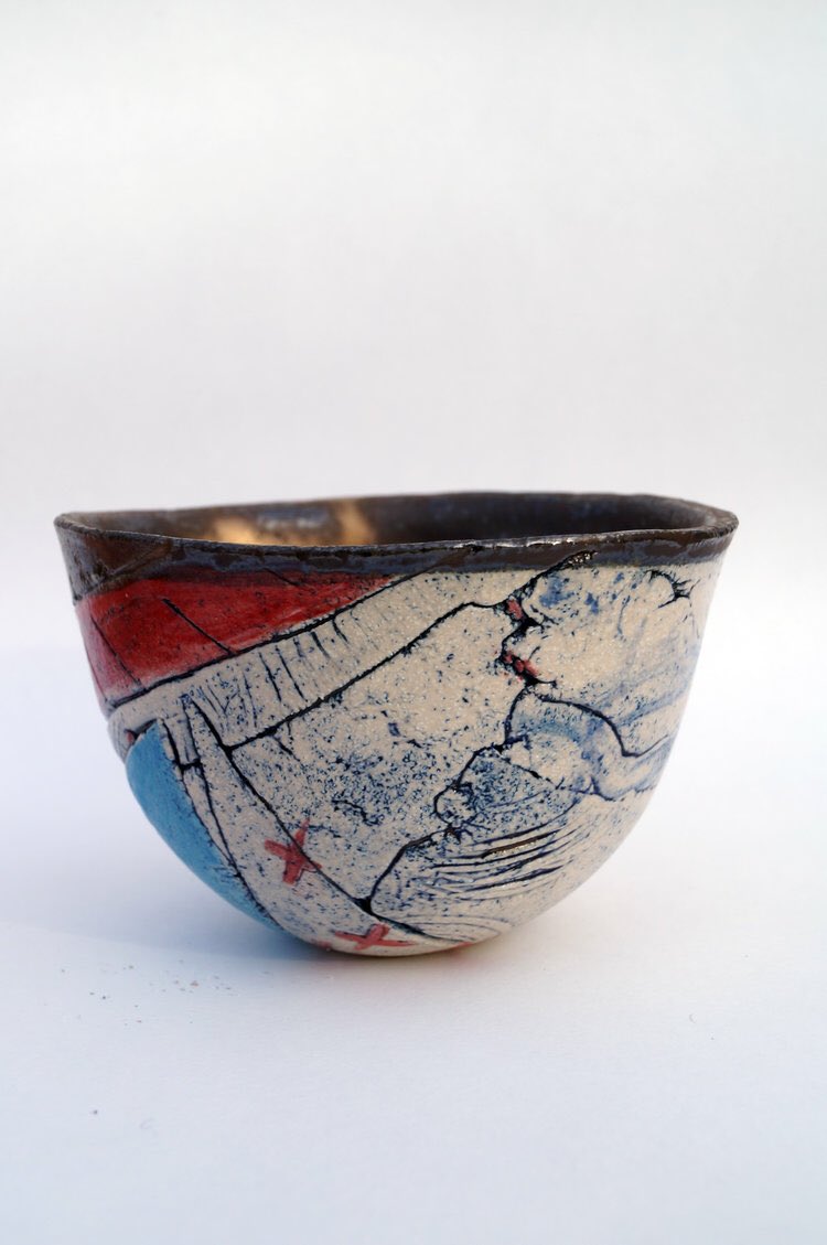 TheSussexGuild's tweet photo. #JessicaJordan I have been running a pottery studio in Worthing But had to close & move out some of my equipment so I can continue at home im now homeschooling my2 boys & making utube videos of ceramic techniques & when I have the time Imake my own work www.jessicajordanceramics https://t.co/MZBHnZcCSH