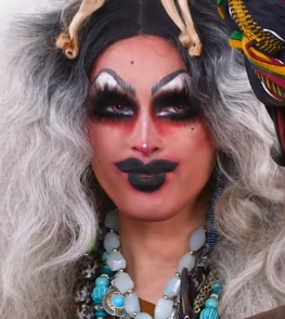 one_peeel's tweet photo. @CrystalMethyd p l e a s e can we get a tutorial on this look, i am dying to try it out. its so beautiful! https://t.co/cSamm1VexI