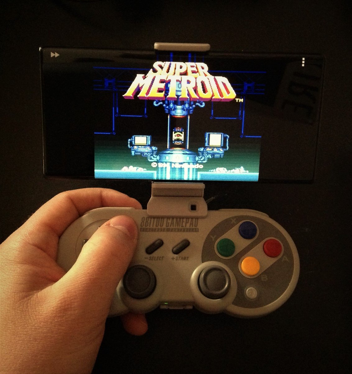 ColleciaT's tweet photo. Aujourd'hui on vous parle d'un accessoire retro que vous auriez sans doutes aimé connaître plus tôt ...

https://t.co/LUETNiKva0

#Retrogaming #8Bitdo #Collecia https://t.co/0zPRoDPm05