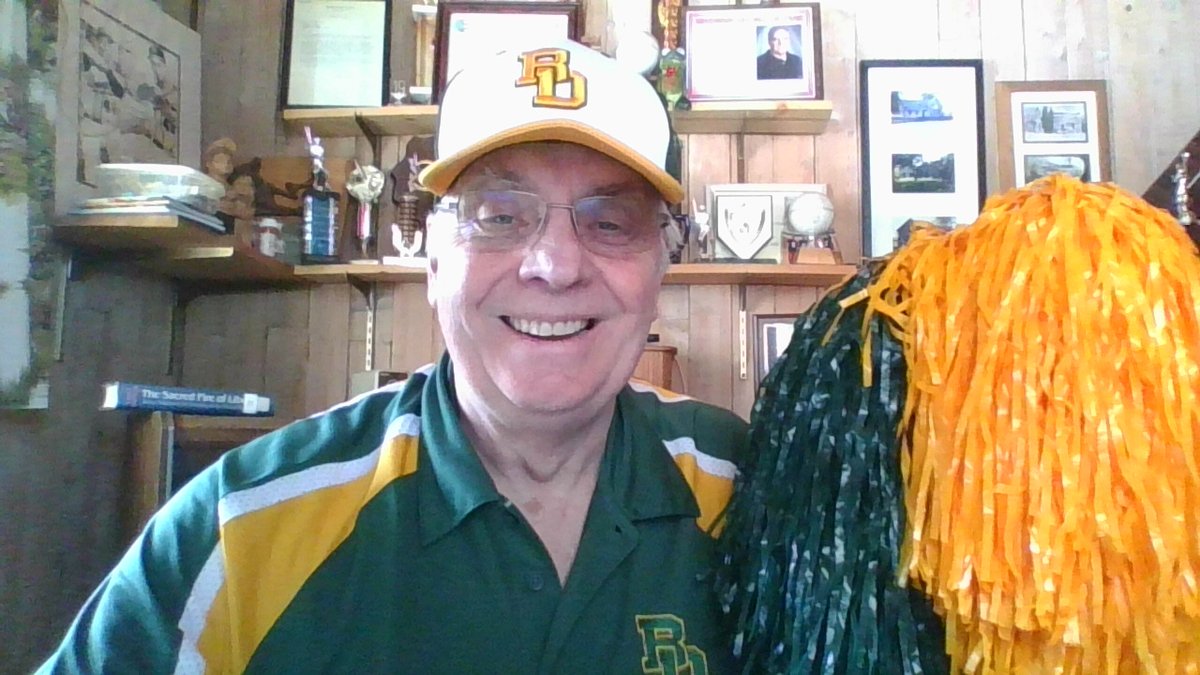 MrDWildRose's tweet photo. Celebrating the awesome spirit of one of the BEST high schools in Wisconsin! Proud to be part of this community of learners for  life. Staying apart is the best way to stay united...but also forever together. #bdspiritweek  #covidfree https://t.co/R0vxZTxay1