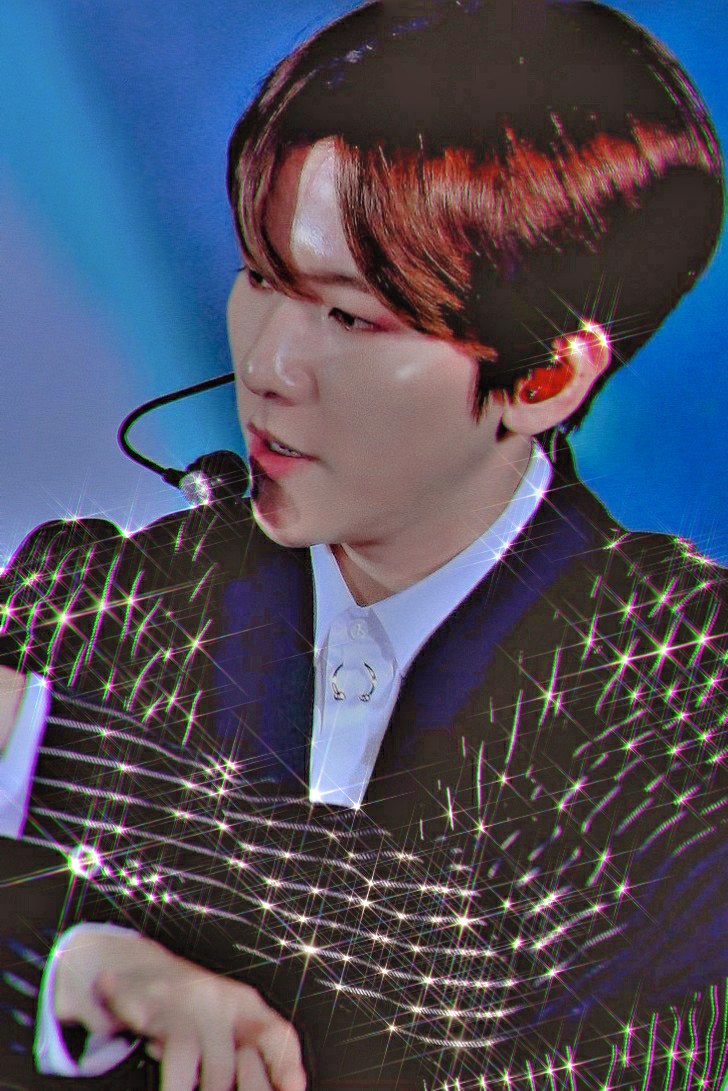 byun baekhyun as 90s heartthrob; a necessary thread #백현  #BAEKHYUN