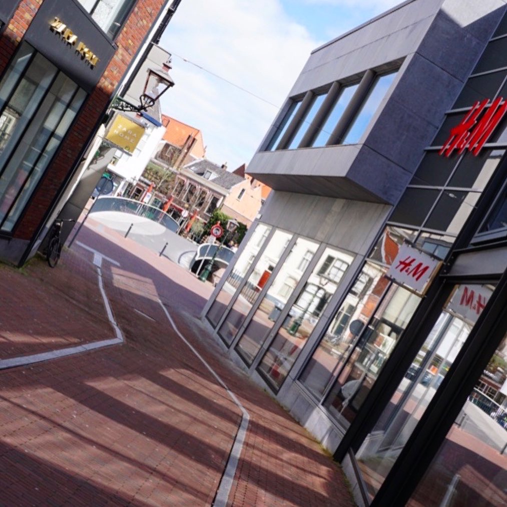 Erikbart's tweet photo. Rondje door de binnenstad van #leiden deel1 https://t.co/ptjOFl4GPz