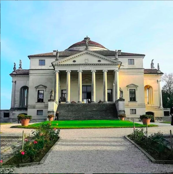 Villa La Rotonda by Andrea Palladio, Vicenza via IG bibobertolo⁣
⁣
#travel #vicenza #veneto #italy #andreapalladio#palladio #italianholidays #beautyfromitaly 

instagram.com/p/B7SvhZpgI-w/