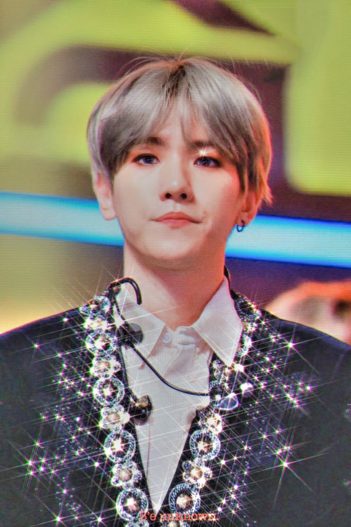 byun baekhyun as 90s heartthrob; a necessary thread #백현  #BAEKHYUN