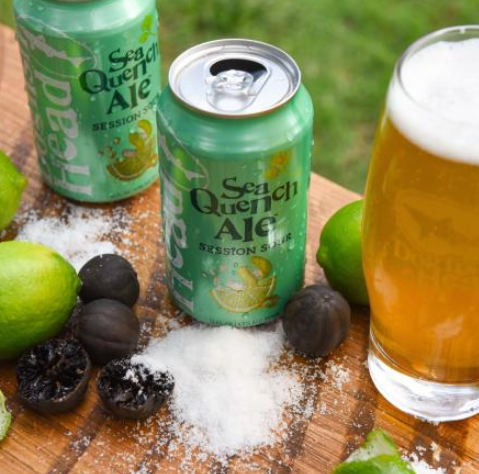 jbiowawine's tweet image. Boasting amazingly tart and crisp quenching flavors; unique as it is refreshing!

SeaQuench Ale clocks in at:
✔️4.9% ABV
✔️140 Calories
✔️9g Carbs
✔️2g Protein
✔️0g Fat/12 oz. serving

This is a PERFECT pairing for an active lifestyle and AVAILABLE YEAR-ROUND! 🙌🏼

#sessionsour