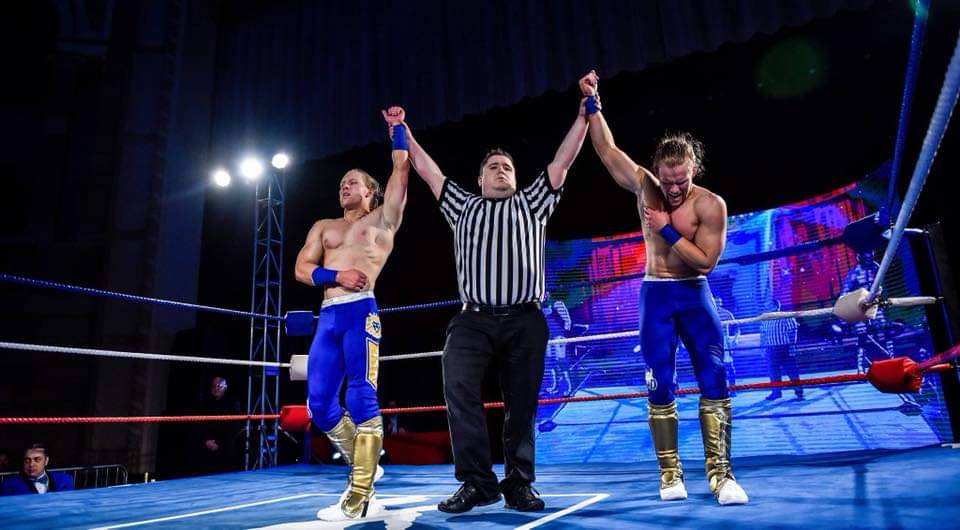 Chinn_Ref's tweet photo. Its been 2 years since the NWL closed its doors. Had some of the funnest times in my career along with working with some amazing talent to boot. Along with making me a better ref as well. 🤙 #ThankYouNWL #FightKC https://t.co/AaM2xxUs3r
