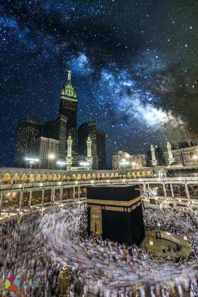 #تفائل❤️

يا عسى صمت  #المساجد ما يطول 
و نسمـع  #القرآن في البيت الحـرام 
يـكتـب الـرحمن ، ، و الغمّـة تـزول 
و ترجع صفوف البشر خلف الامام

 #وزير_الصحه #حنين_حسام #فيروس_كورونا #أمطار_الرياض