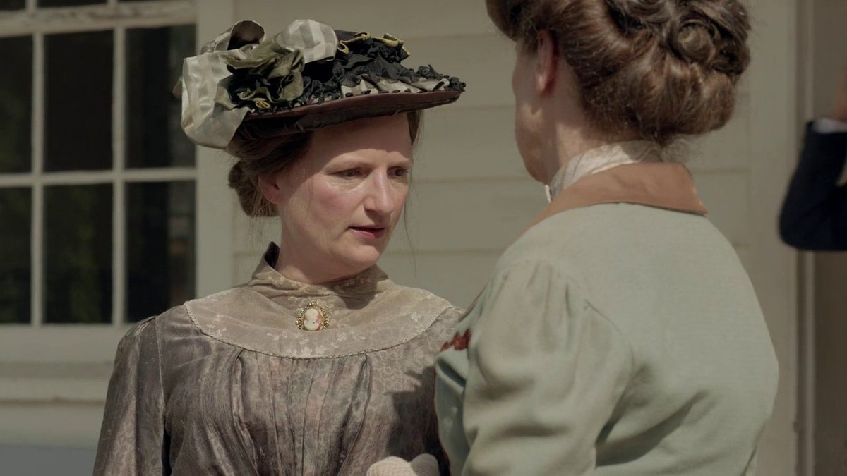 -Rachel Lynde: is just there so she can insult Anne, then Anne insults her back and then Marilla makes Anne apologize to Rachel.