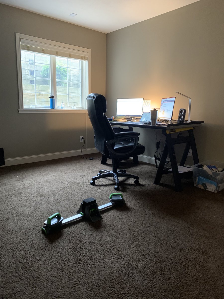 chadnovinger's tweet image. PUM corona challenge.  10 PUM’s every 15 min the whole work day for 10 hours.   400 PUM’s.   Who’s in?  #pushupmachine @PushUpMachine  #pushupchallenge #coronachallenge