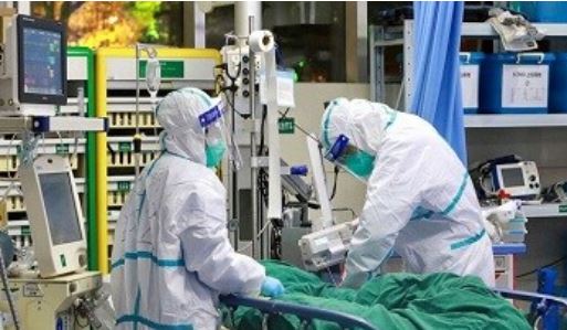IndiaToday's tweet photo. Kerala becomes 1st state to have more recovered patients than those under treatment 
#CoronavirusOutbreak
Live updates: https://t.co/bG86CM6YJJ https://t.co/U4Kfk643Ia