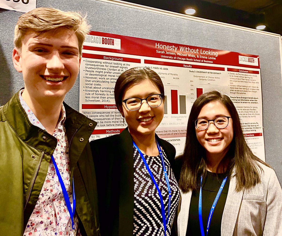 SarahLianJ's tweet image. This seems like forever ago! @MikeWillWhite @xz9090 #spsp2020