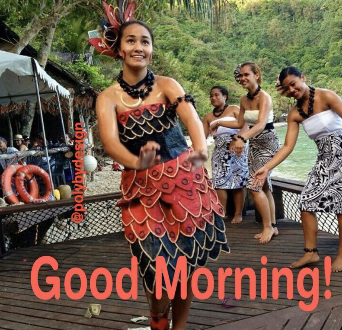 PasifikaBDesign's tweet photo. Be happy. Be bright. Be you. A great attitude becomes a great day. Happy Monday. #PositivePIvibe #blessingsonblessings https://t.co/OATyIggl1R