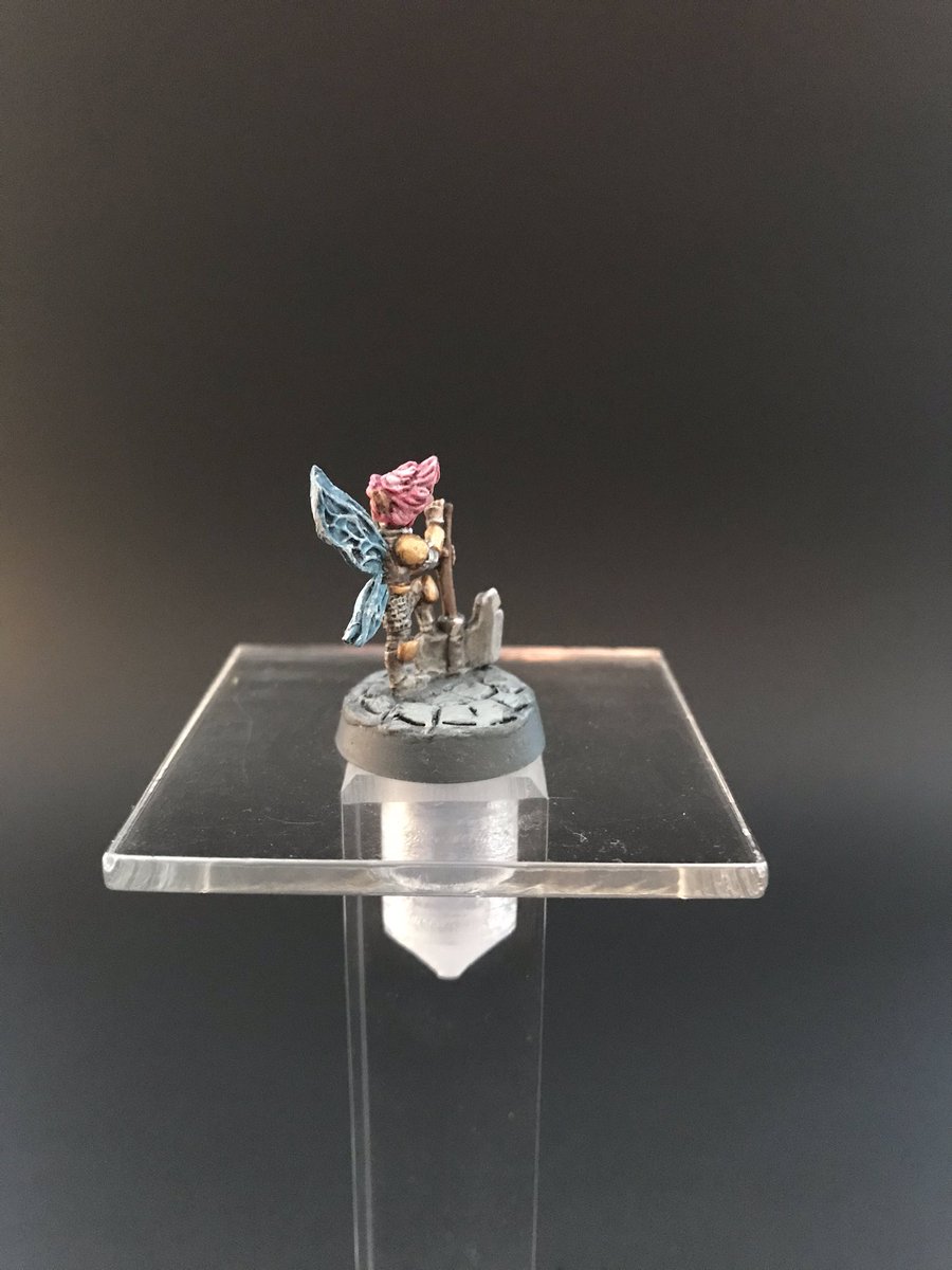 Travis_Fauber's tweet photo. I painted a @fasagames #earthdawn #windling #warrior #miniature. This piece Is from @StonehavenMini. The single flyer riser is from @AxeNshield #ttrpg #rpg #fasa #painting #art #goblinpaint #fun https://t.co/exGC6NXV8k