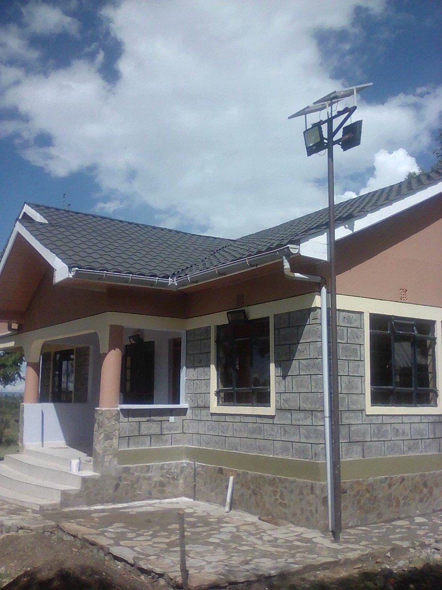 Gideon_Kitheka's tweet photo. SOLAR FLOODLIGHTS.
New models solar powered floodlights
automatic
Waterproof
No wiring
No bills and all weather conditions.
Automatic with photocells senser to automatically switch ON at night and OFF at daytime. https://t.co/MUBXoIucnu