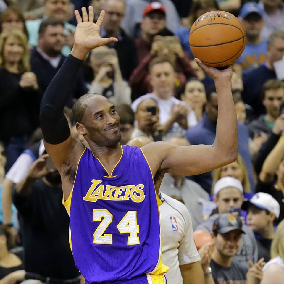BeachBasket's tweet photo. Alla Pasquetta in quarantena si aggiunge la ricorrenza dell'ultima partita di Kobe Bryant. Quattro anni il mondo salutava uno dei più grandi sportivi di ogni epoca.

#KobeBryant #MambaDay #Pasquetta https://t.co/tvEpjZlwAM