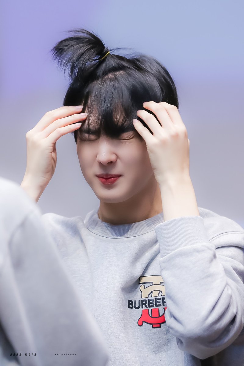 needmore_BC's tweet photo. 191122

😖💕

#병찬 #최병찬 #BYUNGCHAN #빅톤 #VICTON https://t.co/9AoSD4n8Nt