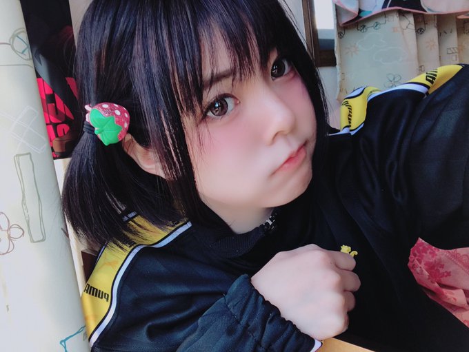 Twitterのコスプレ画像16