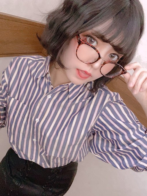 Twitterのコスプレ画像15