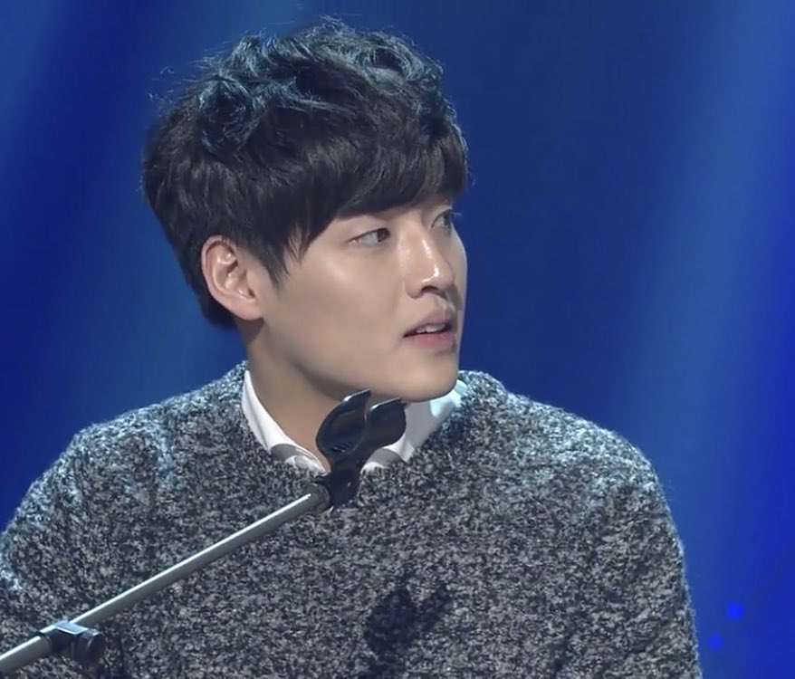 _garlic21's tweet photo. 각 사진 원본들입니다 https://t.co/VvT8DZ4G1S