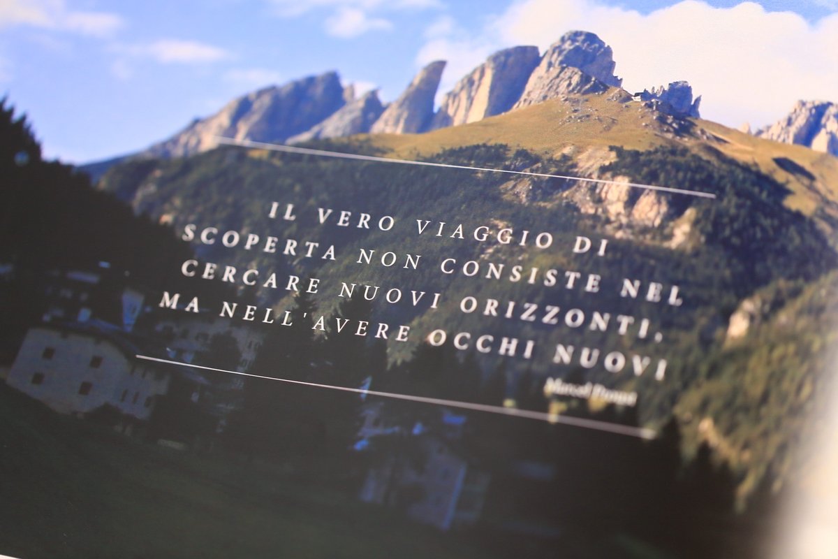 AntonSessa's tweet photo. “La Val di Fassa e la sua gente” un libro che raccoglie una panoramica di oltre 130 immagini tra le più belle degli ultimi 15 anni realizzate in #ValdiFassa #dolomiti 

https://t.co/pHvcnmz1wk https://t.co/qTWYGqwKHC