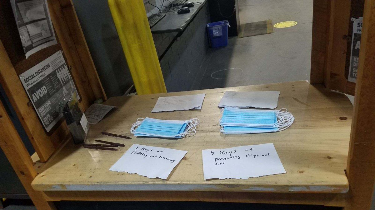 ctwestdivision's tweet photo. Waterbury Preload conducts a guard gate activity with a test the knowledge demonstration to engage the workforce to see how well they know the 8 keys to lifting and lowering. Way to go CT West! #NED8keys @safetyfirstNED https://t.co/tJ0an7uxZX