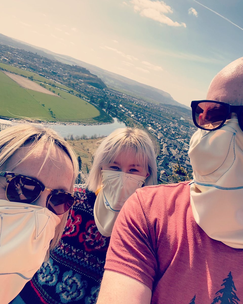 nettlStirling's tweet photo. Join the community movement to stop the spread of #covid19. This is us on our daily dog walk sporting our #facegaiters. Protect others to make the reproduction rate #LessThanOne. #madebybritain Make your own here...facegaiter.org @madebybritain20 https://t.co/3pxqbpq8iX
