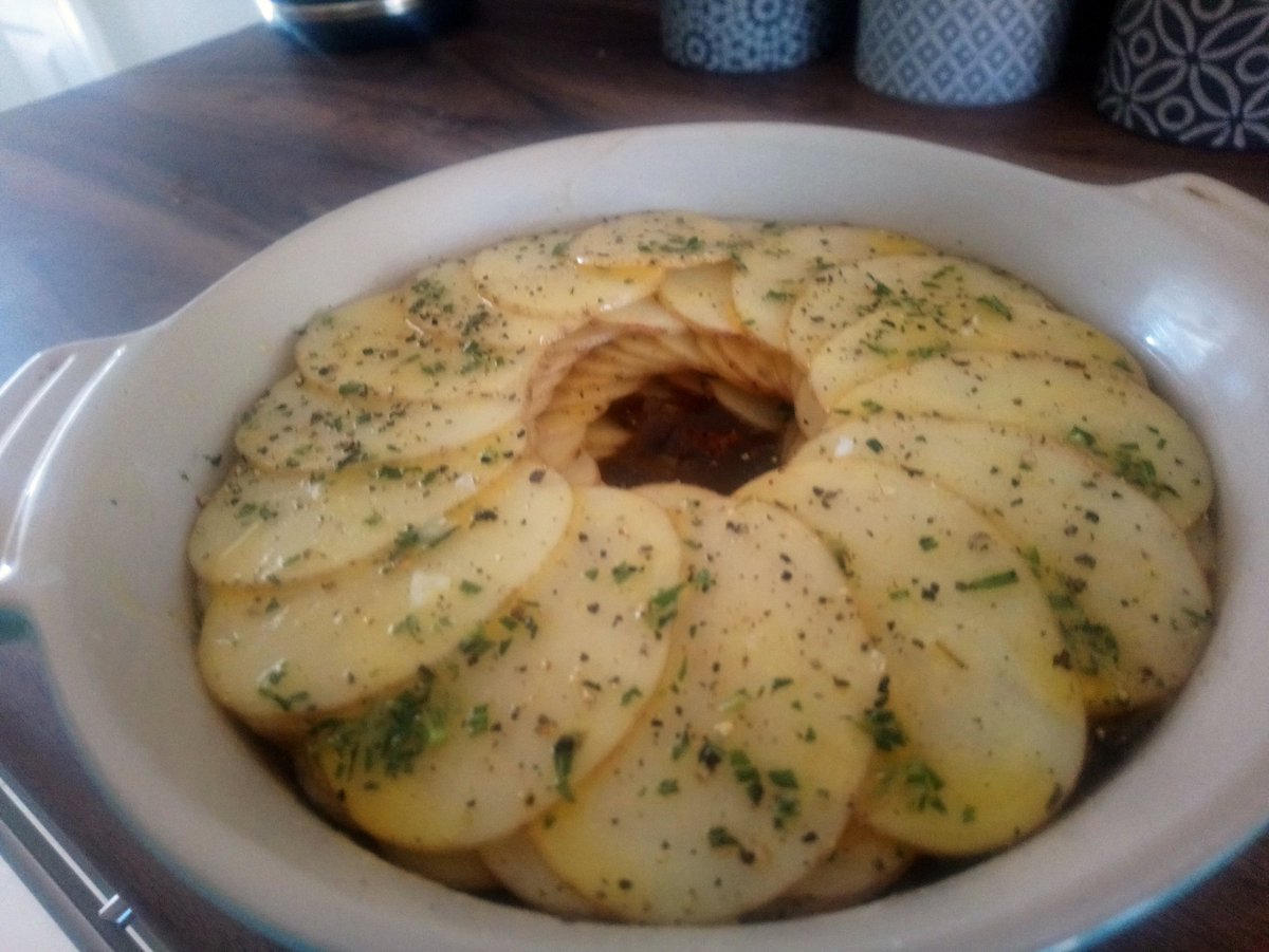 Leftover lamb hotpot....