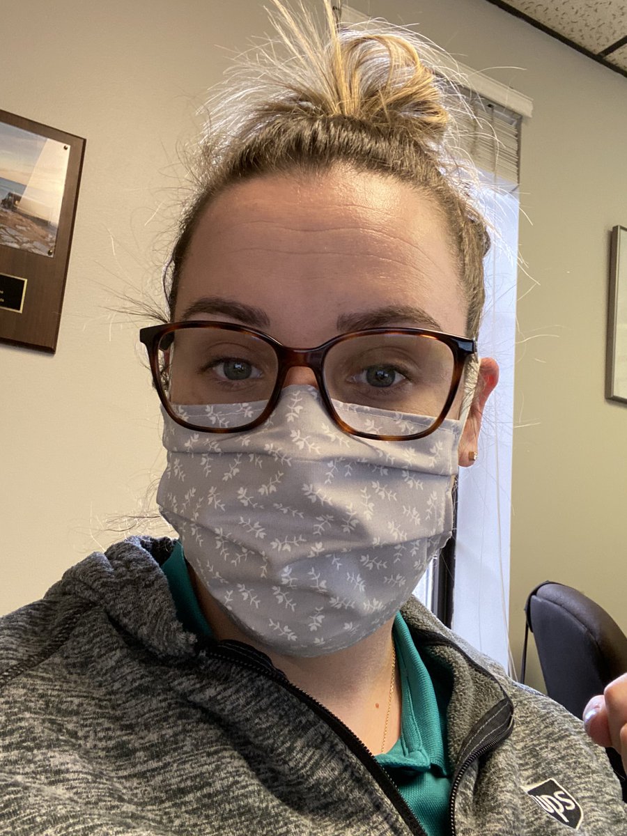 My newest accessory. When wearing a mask it’s important to remember the following: 1. Wash your hands, 2. Cover mouth and nose (make sure there are no gaps between your face and mask), 3. Avoid touching the mask while wearing it, 4. Remove mask from behind and discard. 📦💪🧼😷
