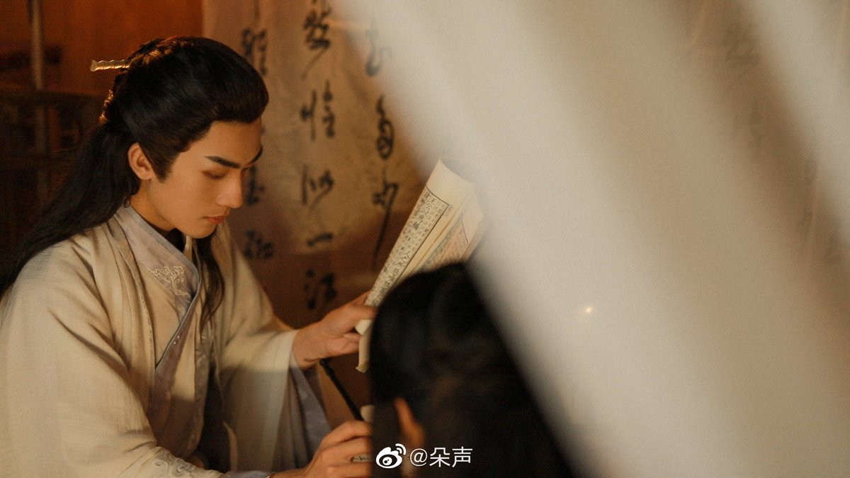 Lilin_Phai's tweet photo. บอกเขาไปว่าฉันรักเค้า! แอร๊ยยย! น้องน่ารักอะ😍
#玖柯 #玖柯9k #JiuKe #汉服模特 #汉服 #hanfu
Cr.Weibo:朵声 https://t.co/kkgbHVleuH