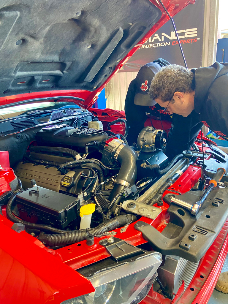 TunerSchool's tweet image. We woke up to some boost weather this morning and we're feeling good on this Monday! 😎 After wrapping up our last stage of modifications, now we’re working on returning the cars back to full factory spec in preparation for the upcoming Summer class.