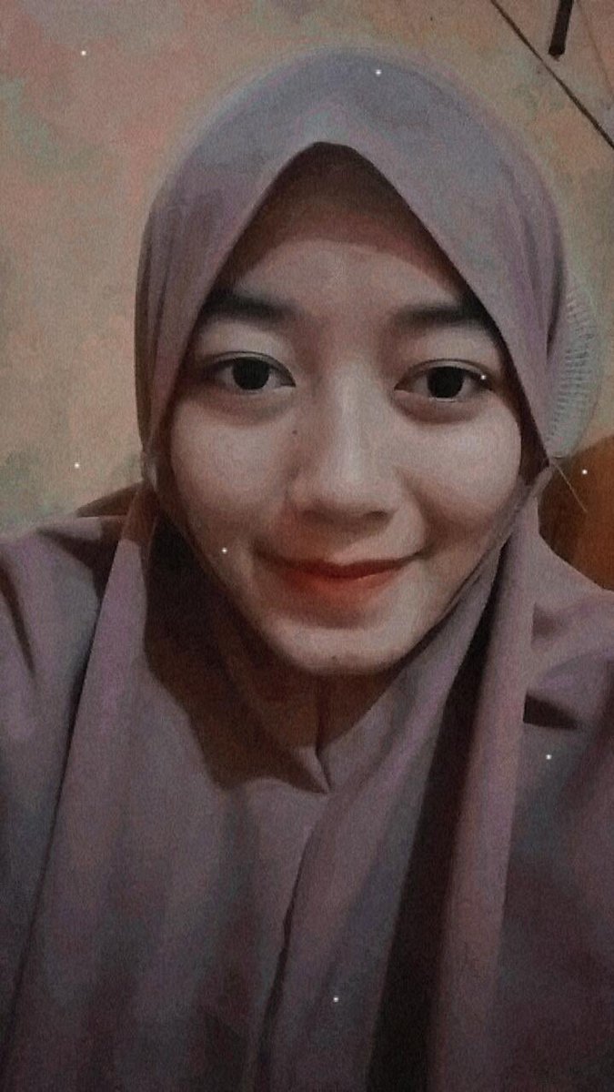 Resti_Esti1's tweet photo. #Dirumahaja semoga #Covid_19 Segera berakhir 🙏🙏 https://t.co/8z43NQn8PI