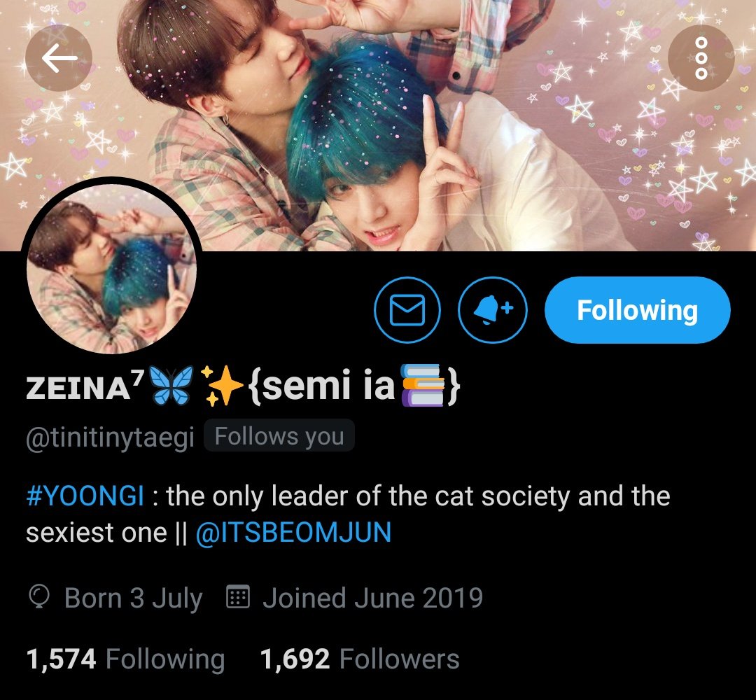 zeinaaa, the cutest layout! the softest mutual and the loveliest person  thank u for staying mutuals with me ilysm @tinitinytaegi 