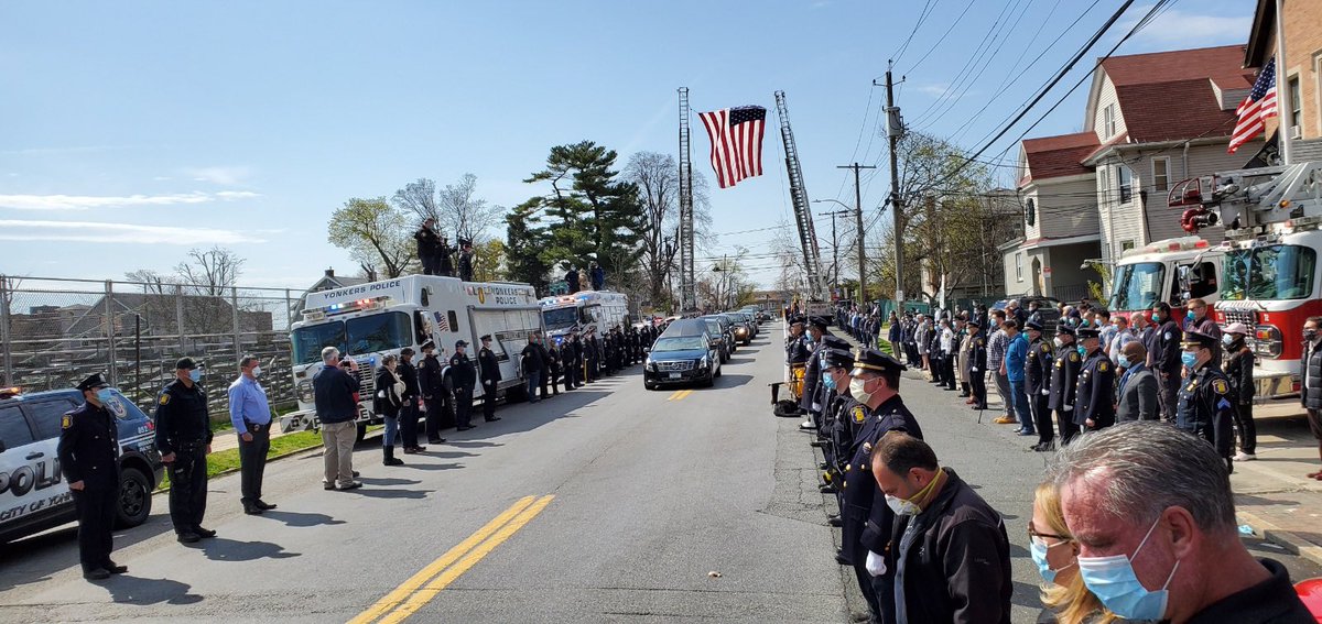 YonkersPBA's tweet photo. Thank you to all those who paid their respects yesterday to our fallen brother.
#RIPSULLY https://t.co/C5Zg9EVcMX