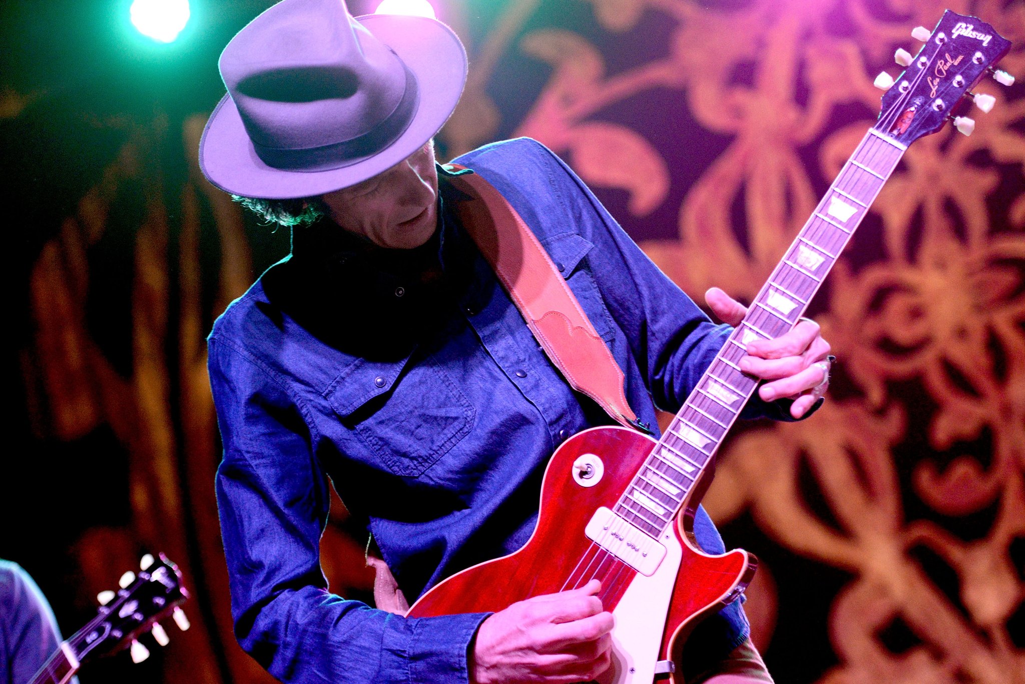 Happy Birthday Marc Ford of and The Magpie Salute

Photo by Scott Dudelson 
