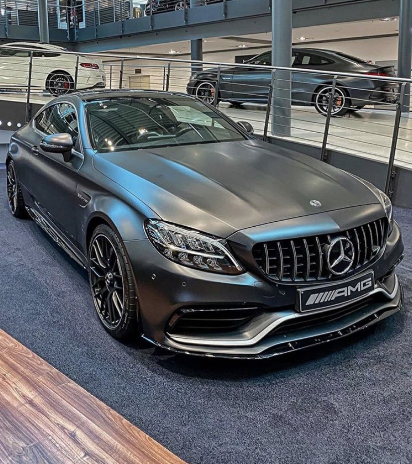 DailyCarlife's tweet photo. Mercedes C63 AMG https://t.co/2ozXyShFMf