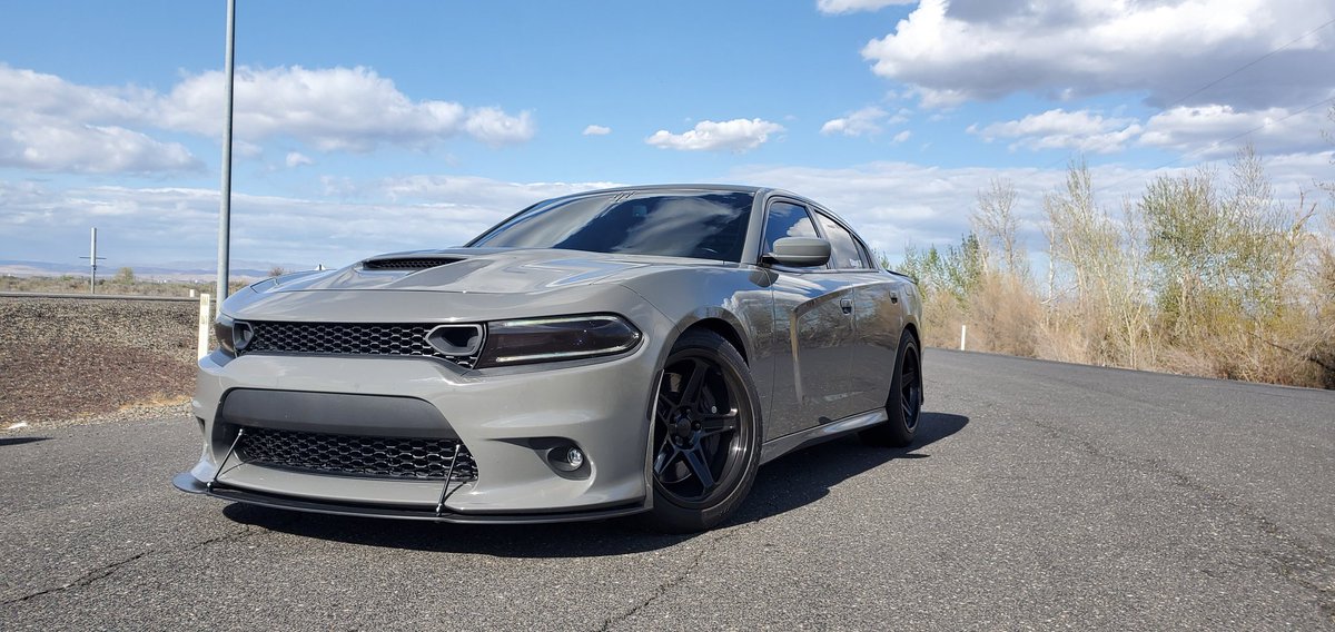 Mando509DC4L's tweet photo. Mopar Monday @dodge #dodge #charger #mopar #daytona #daytona392 #charger392 #6point4 #MoparMonday https://t.co/zENuVmpYIM