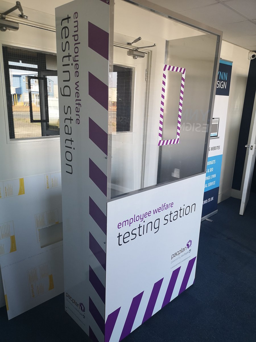 harksolutions09's tweet photo. Very pleased and proud to be "doing our bit" as key workers. Had 5 vans out over the last 3 days (and nights!) frantically delivering Covid-19 testing pods to Amazon depots all over the UK! Huge thanks to the lads for rising to the challenge 👏👏👏
Stay safe people 😎 https://t.co/TZ7LfAar2p