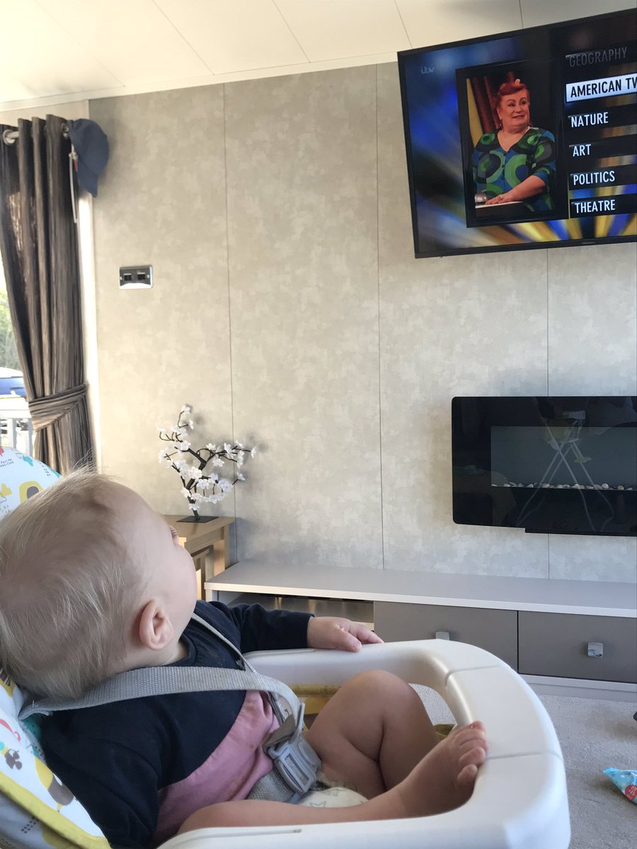 emstubbsy's tweet photo. @benshephard Stanley glued to tipping point #favouriteprogramme https://t.co/CfymXtJuBu