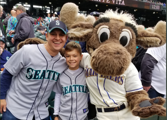 The Mariner Moose turns 30 today #Moose30.  Still can't wait for some #Mariners #baseball this year!! 
<a href="/Mariners/">Seattle Mariners</a> <a href="/MarinerMoose/">Mariner Moose</a>